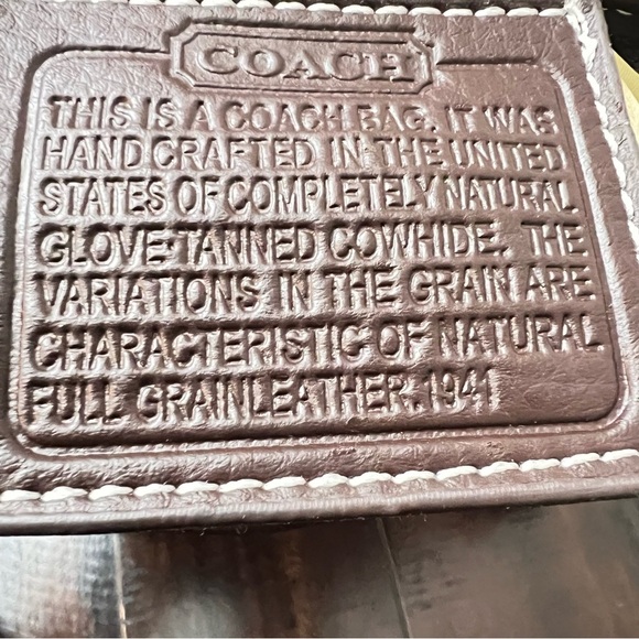 Vintage Coach crossbody bag signature brown and tan - Picture 6 of 10